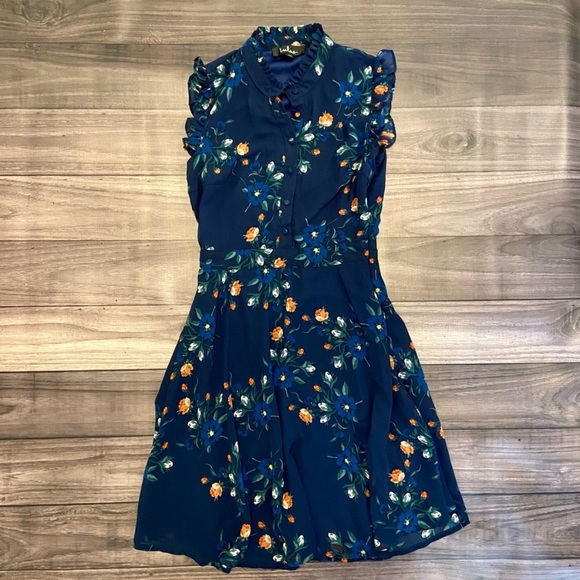 Lulu’s Porch Swing Dress - Picture 2 of 9